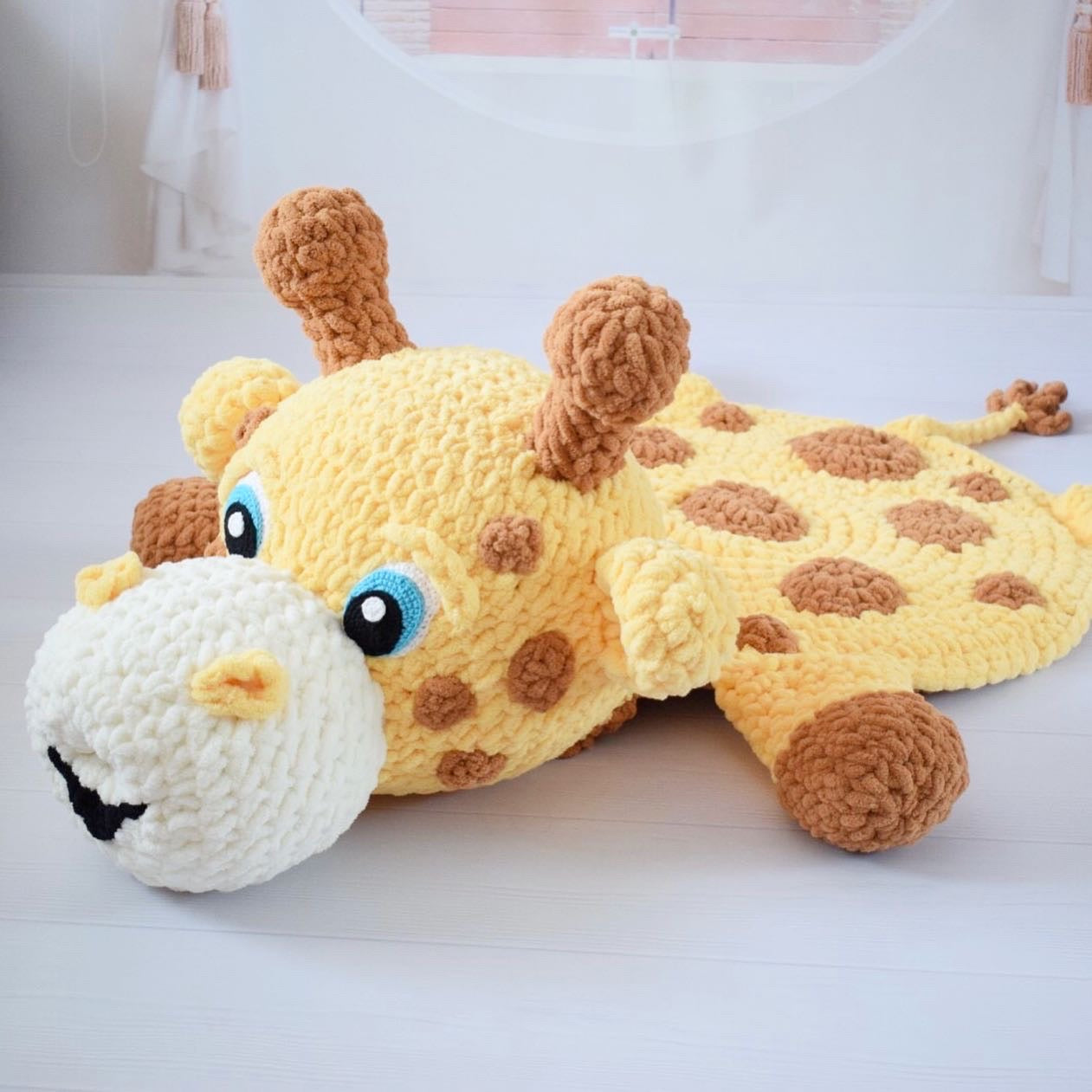 Crochet pattern. Rug Giraffe