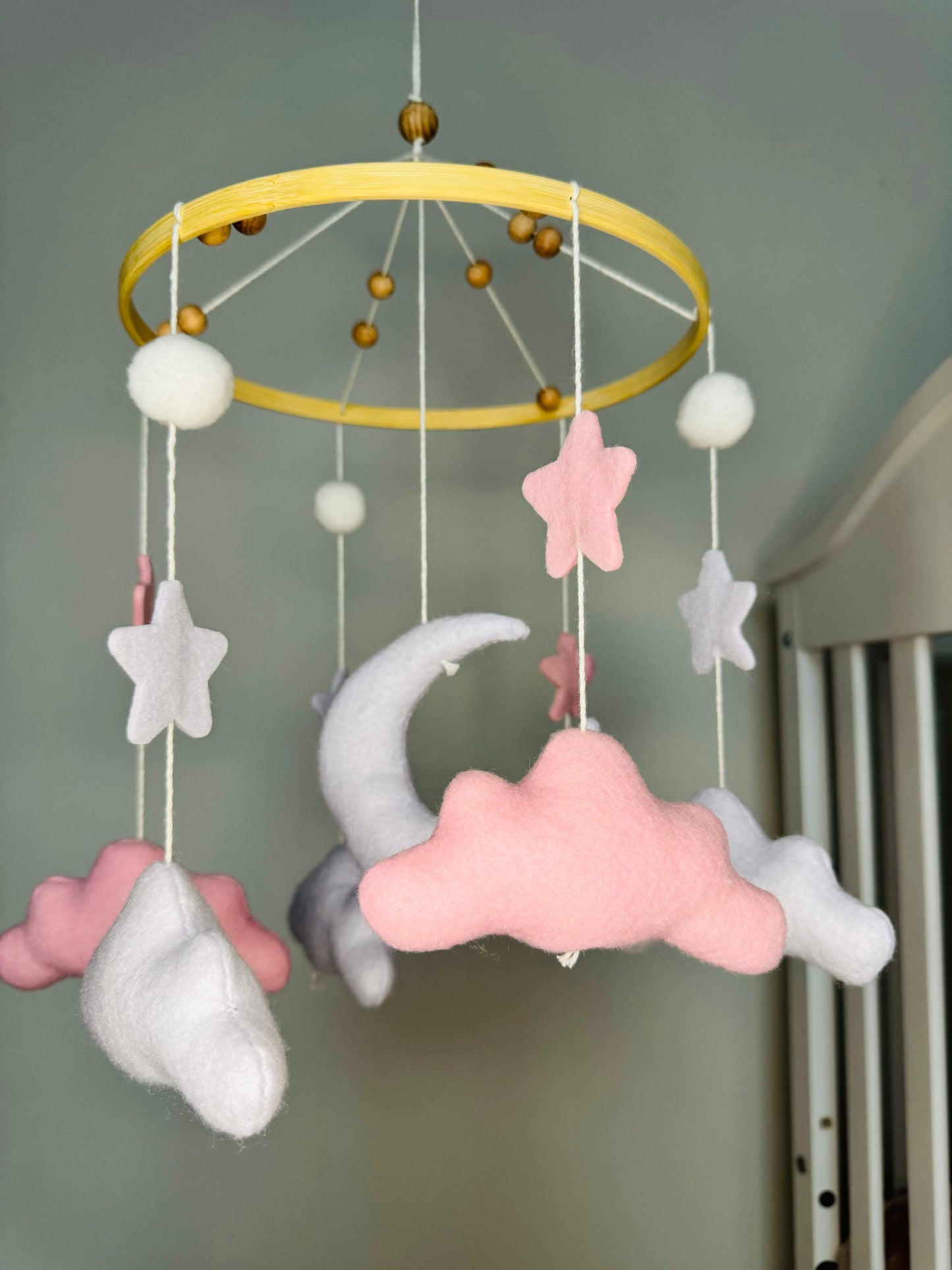 Crib mobile “Pink Sky”